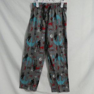 DISNEY STORE Star Wars size 7/8 graphic pajama pants, EUC